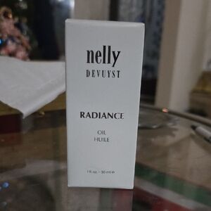 Nelly De Vuyst Radiance Oil